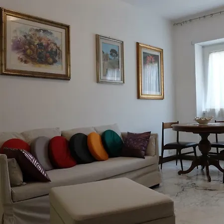 펜션 Tarkna House
